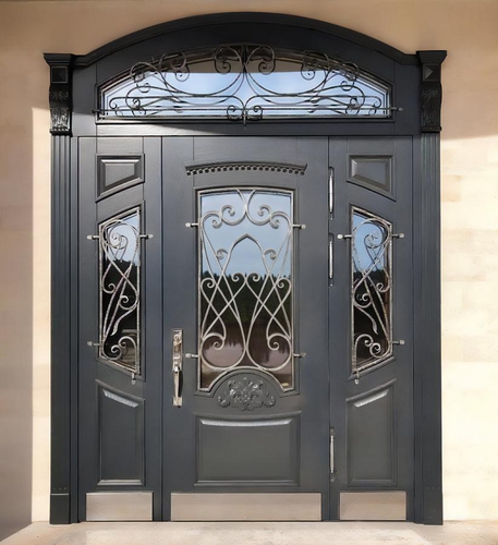 Дверь для парадного входа