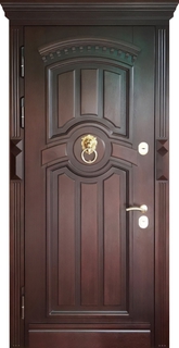 Стальная дверь с терморазрывом, кнокером и карнизом (плиты МДФ со шпоном)
